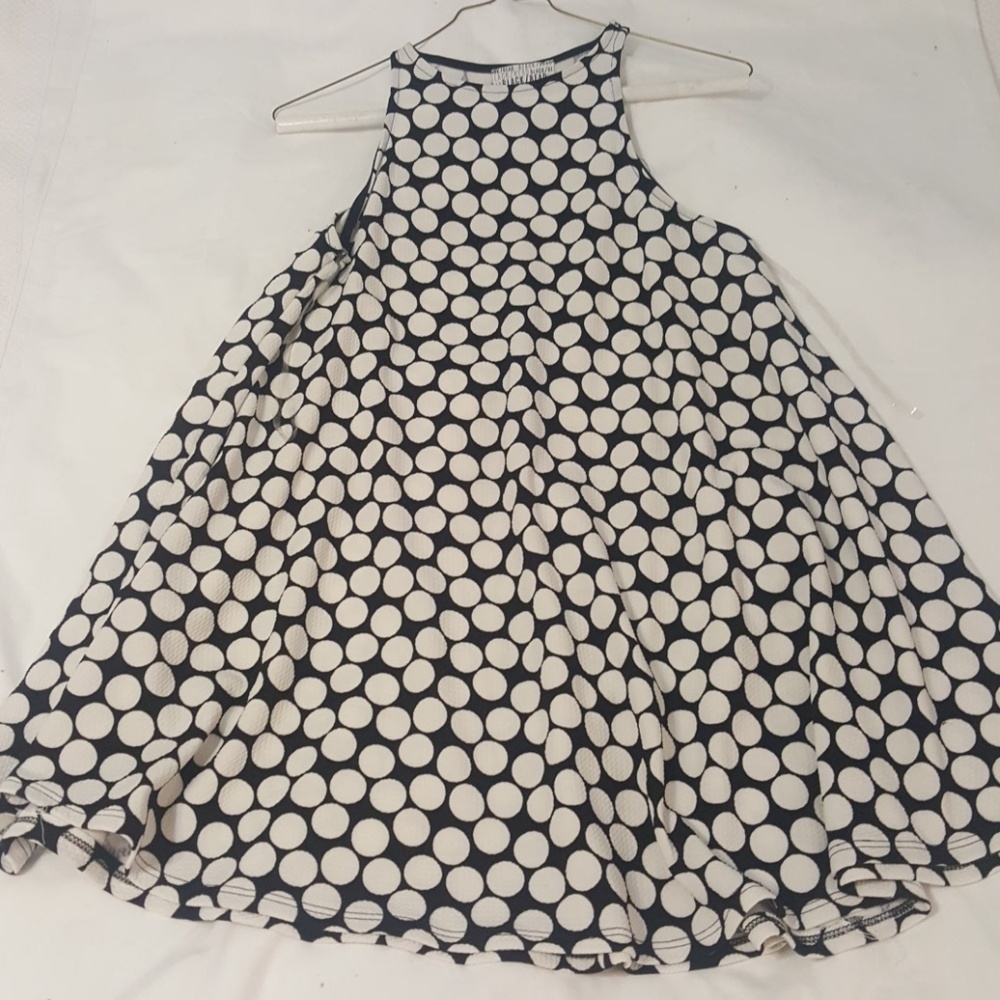 Sleeveless top